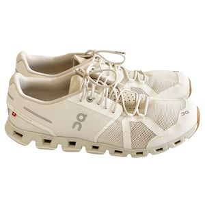 On Running On Cloud 5 Sneaker Running Shoe Size 11